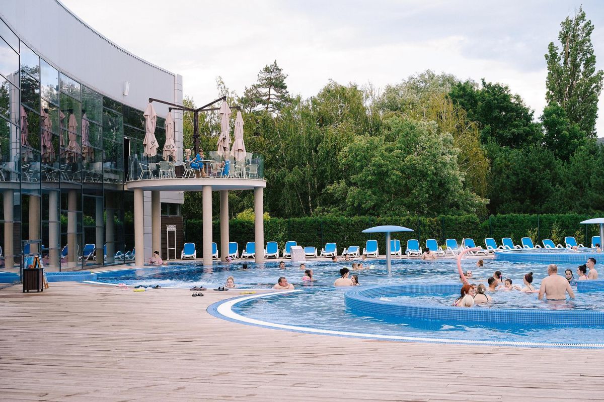 Перезагрузка выходного дня: Панорамы Лаго-Наки + Отдых в SPA «Благодать